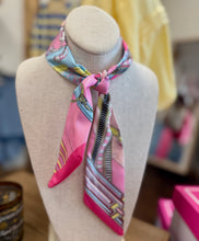 Load image into Gallery viewer, The Scarfs