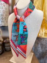 Load image into Gallery viewer, The Scarfs
