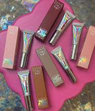 Load image into Gallery viewer, Pout Lip Pump