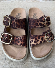Load image into Gallery viewer, Rumor Has It Sandals
