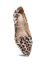 Load image into Gallery viewer, INTO THE WILD FLATS