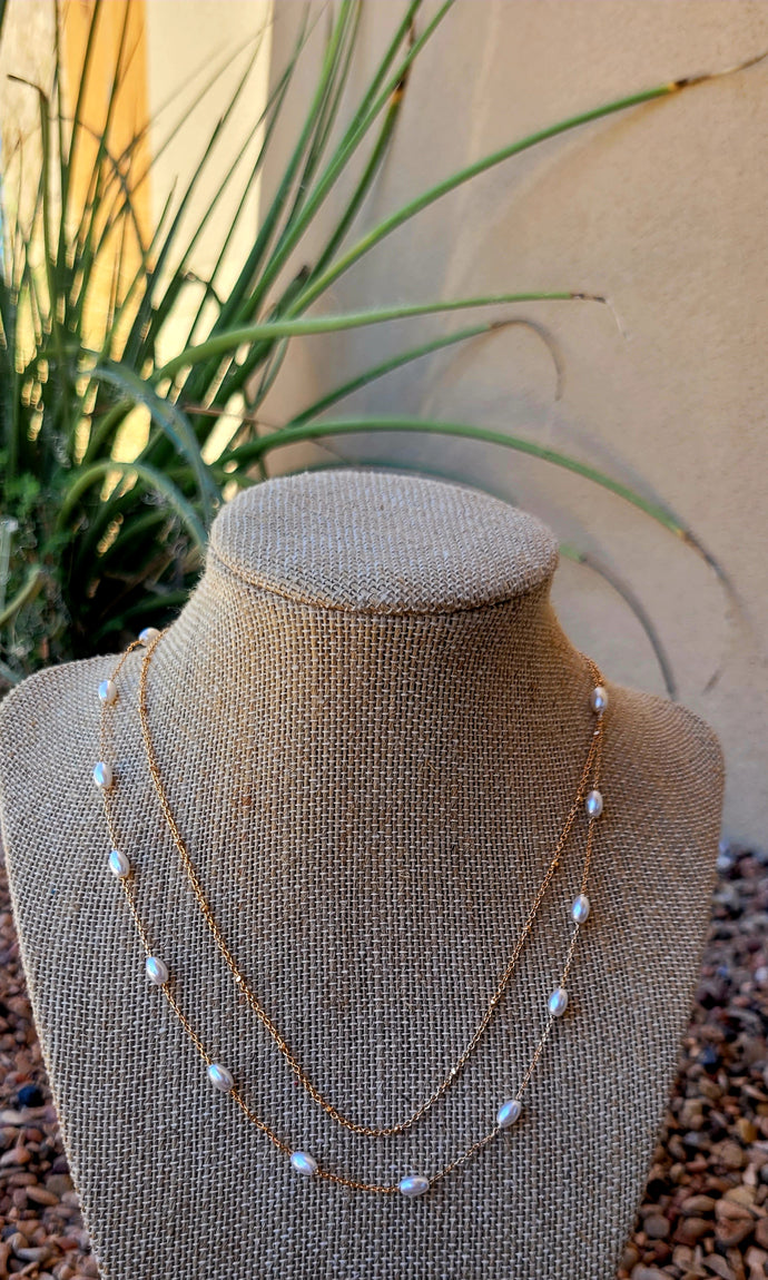 GOLD & PEARL ACCENT NECKLACE