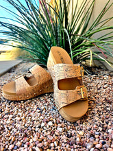 Load image into Gallery viewer, CORKYS TWINKIE SANDAL
