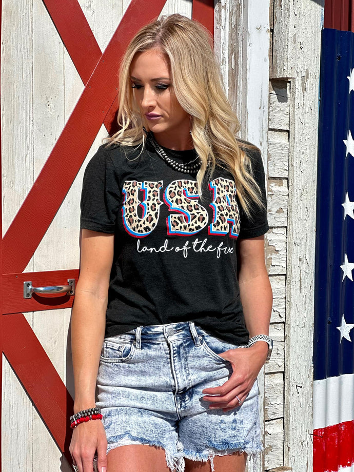 USA LEOPARD PRINT TEE