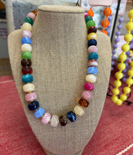 Load image into Gallery viewer, CHUNKY COLORFUL NECKLACE
