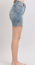 Load image into Gallery viewer, Judy Blue Vintage Shorts
