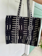 Load image into Gallery viewer, QUILTED BAGS
