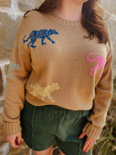 Load image into Gallery viewer, TIGER PRINT SWEATER
