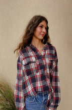 Load image into Gallery viewer, NAVY WASHED PLAID TOP
