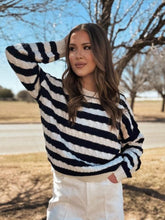 Load image into Gallery viewer, NAVY &amp; WHITE PULLOVER
