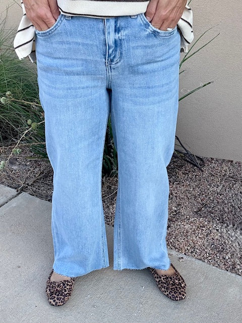 VERVET WIDE LEG JEANS