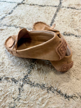 Load image into Gallery viewer, Driving Miss Daisy Slip-Ons
