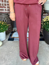 Load image into Gallery viewer, The Mahogany Bottoms
